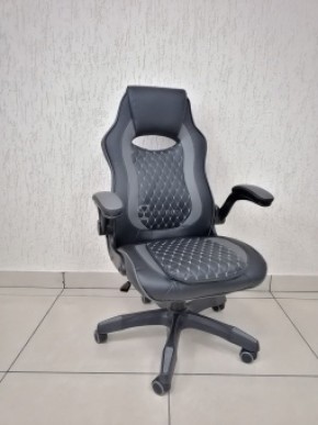 Кресло геймерское Barneo K-37 (черная кожа серые вставки) в Нижнекамске - nizhnekamsk.ok-mebel.com | фото