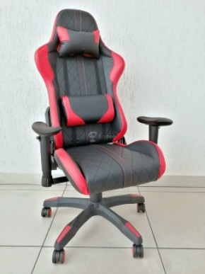 Кресло геймерское Barneo K-52 (черная экокожа красные вставки) в Нижнекамске - nizhnekamsk.ok-mebel.com | фото