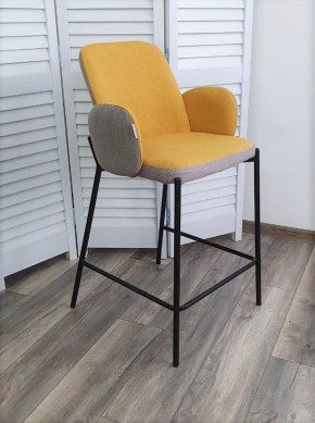 Полубарный стул NYX (H=65cm) VF106 желтый / VF120 серый М-City в Нижнекамске - nizhnekamsk.ok-mebel.com | фото